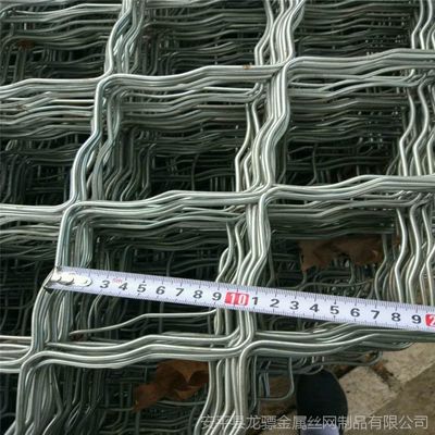 【菱形美格網護欄